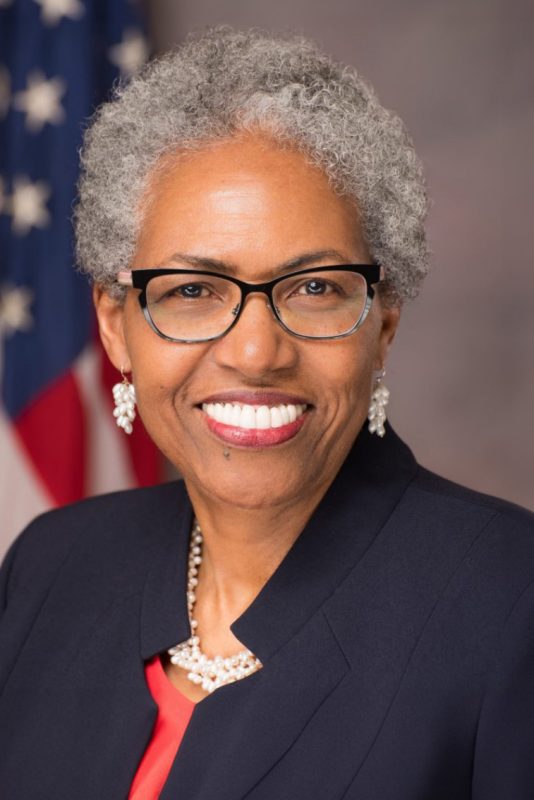 Joyce Barr