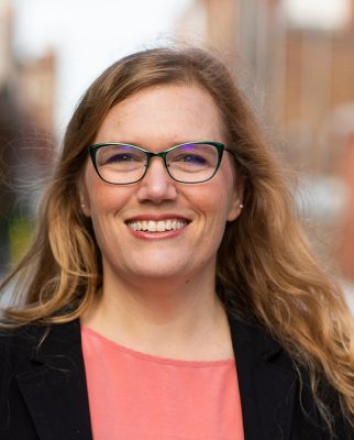 Dara Wald Headshot